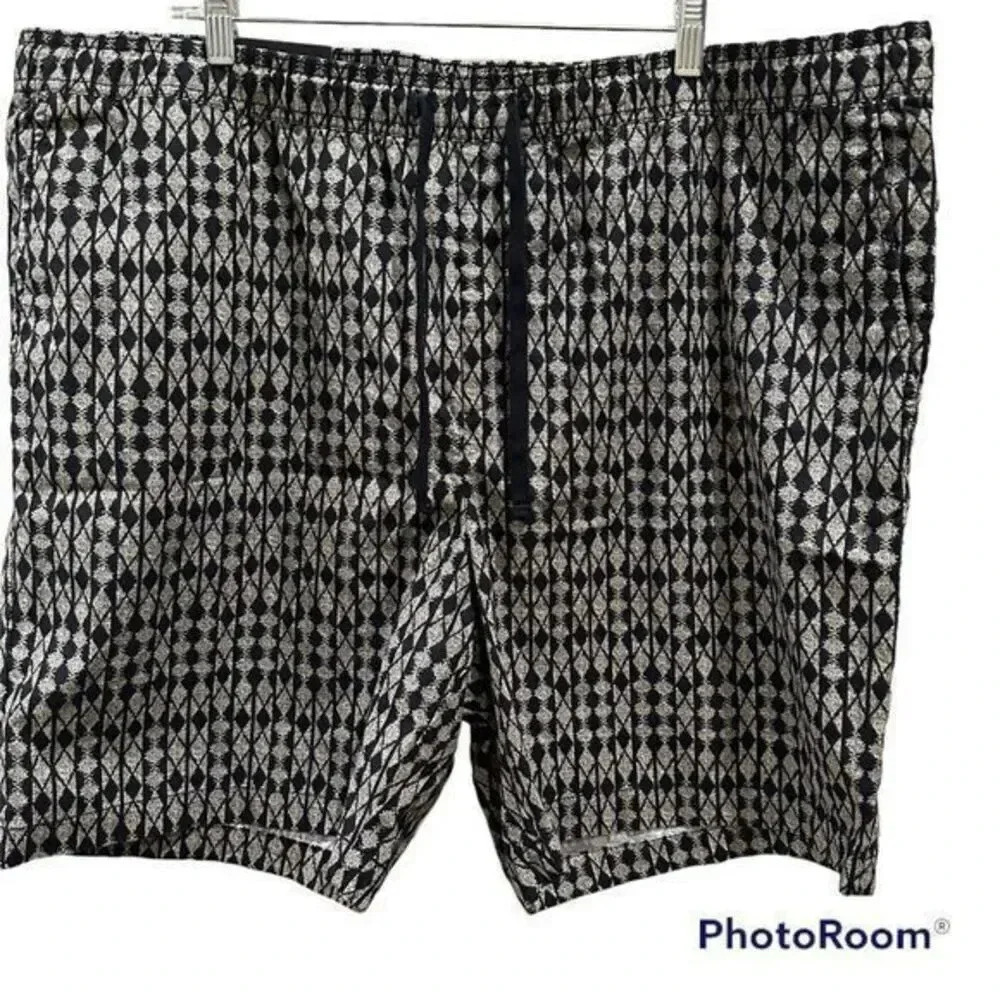 Banana Republic factory summer weight short